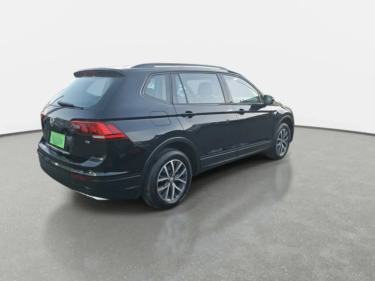 Volkswagen Tiguan 1.4 Tsi Trendline 4x2 Mt 5p año 2018