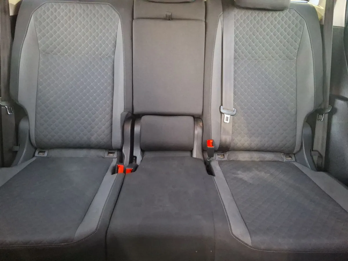 Volkswagen Tiguan 1.4 Tsi Trendline 4x2 Mt 5p año 2018