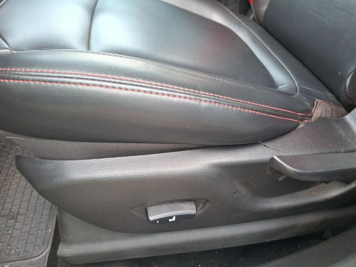 Chevrolet Groove 1.5 Premier 4x2 Mt 5p año 2023
