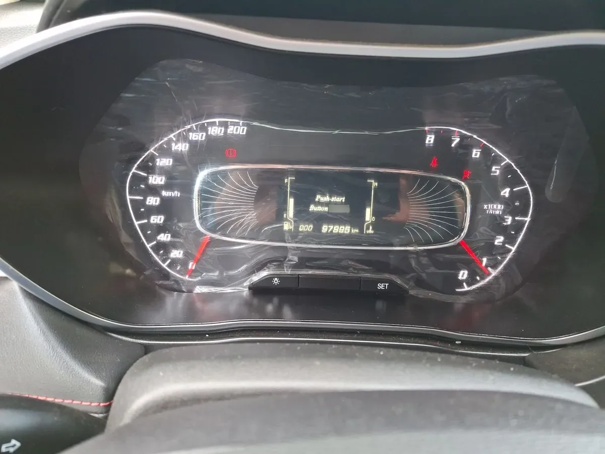 Chevrolet Groove 1.5 Premier 4x2 Mt 5p año 2023