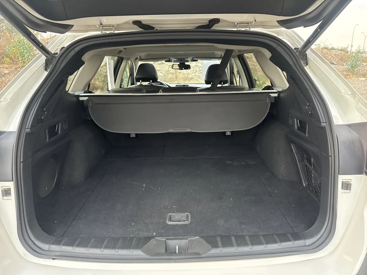 Subaru Outback 2.4t Touring Awd Cvt At 5p año 2023