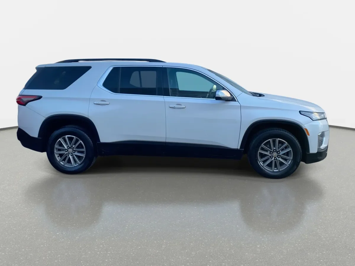 Chevrolet Traverse 3.6l Lt Awd Ii At 5p año 2022