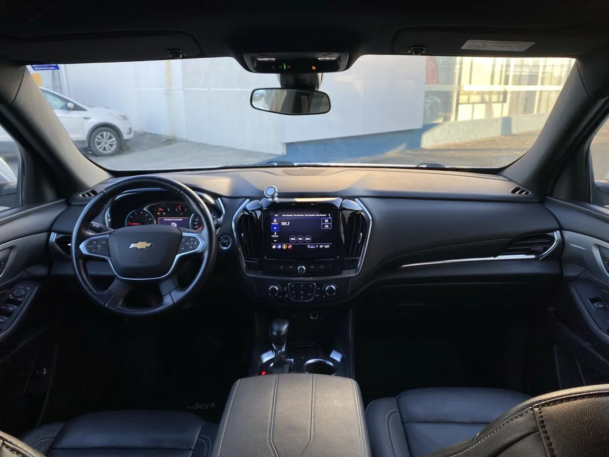 Chevrolet Traverse 3.6l Lt Awd Ii At 5p año 2022