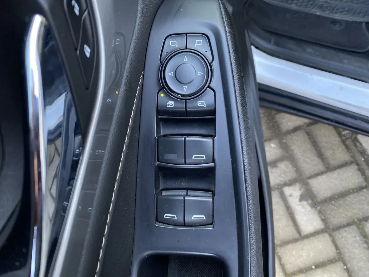 Chevrolet Traverse 3.6l Lt Awd Ii At 5p año 2022