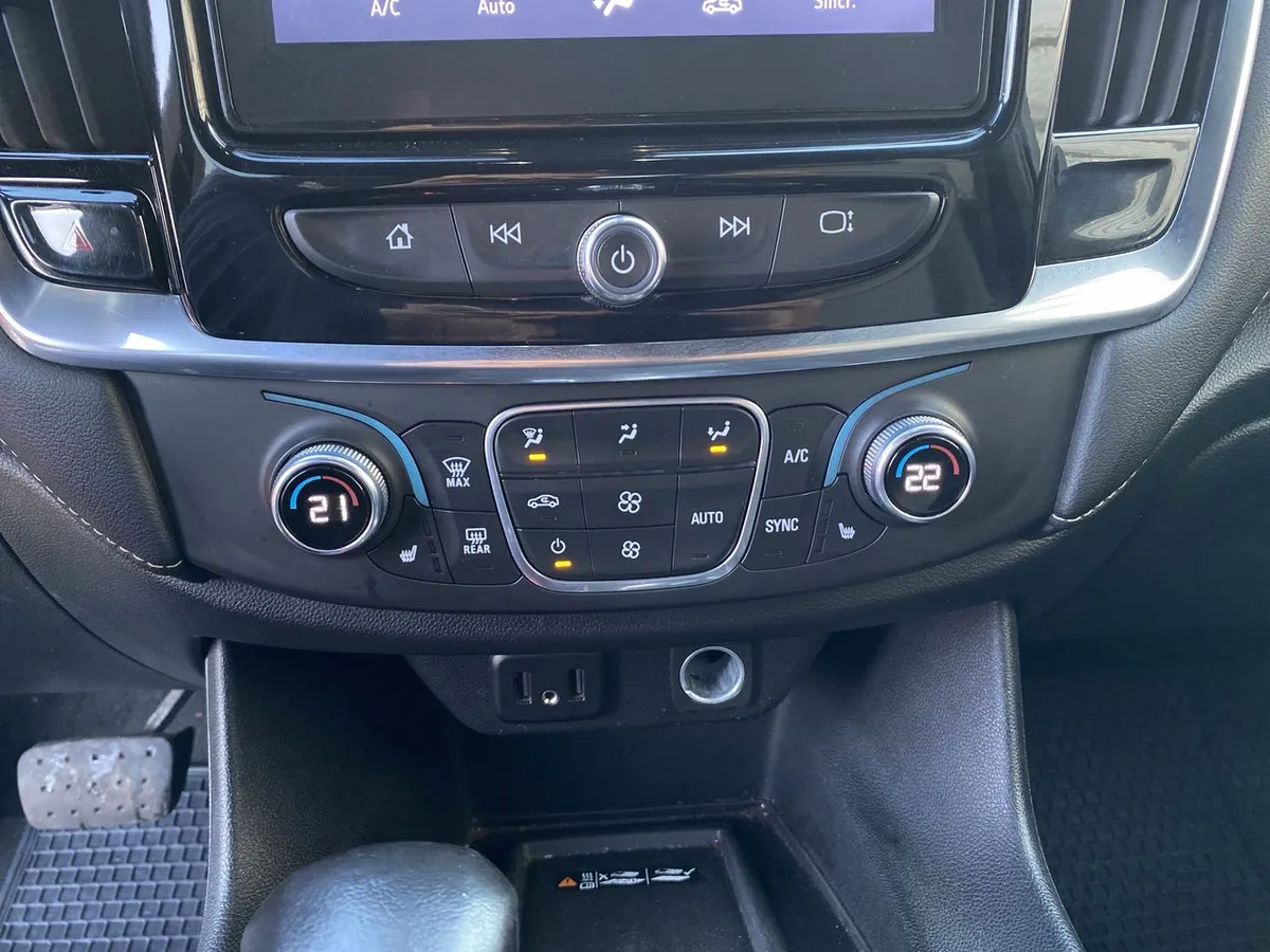 Chevrolet Traverse 3.6l Lt Awd Ii At 5p año 2022