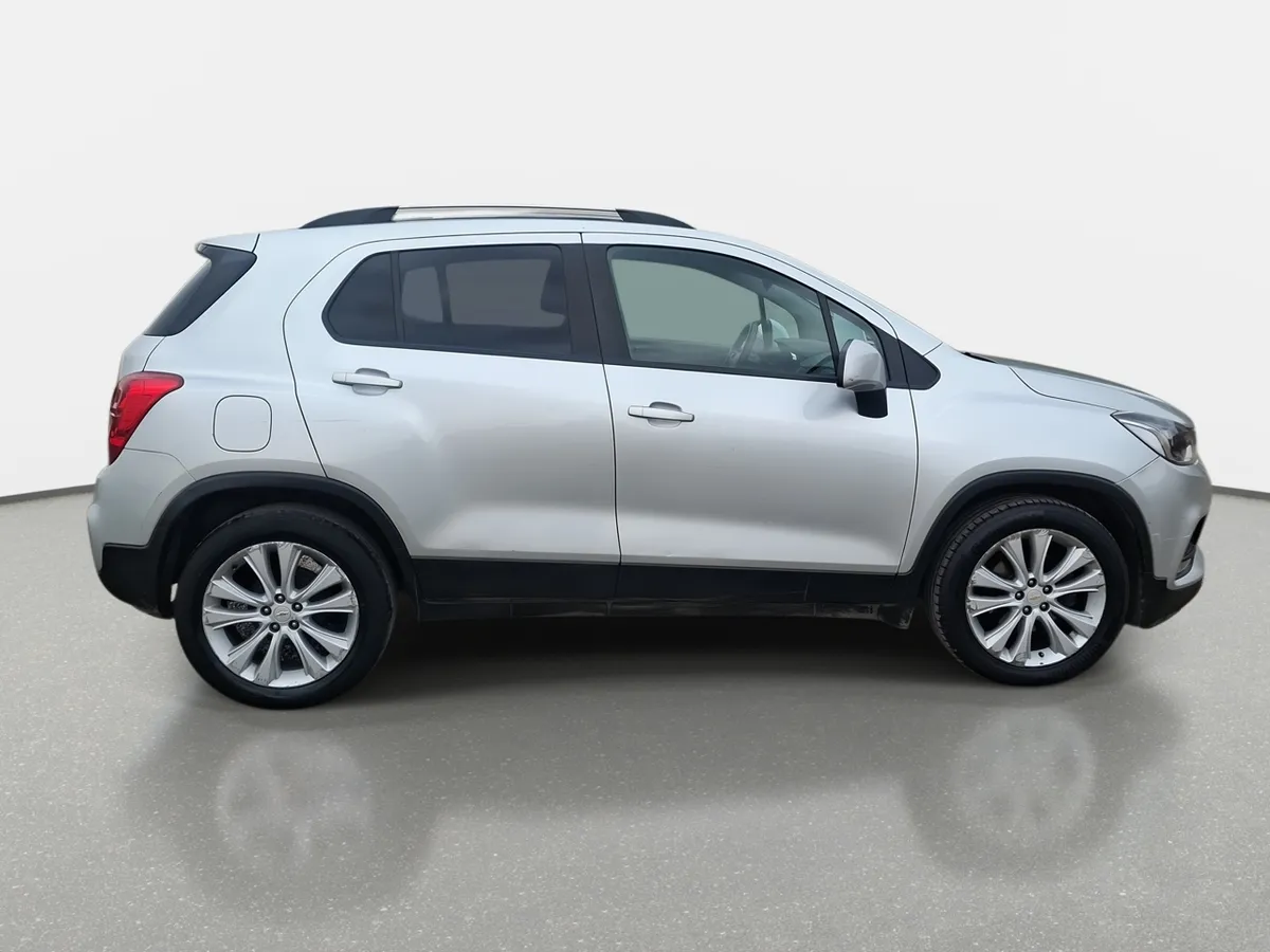 Chevrolet Tracker 1.8 Ls Fwd E5 Mt 5p año 2019