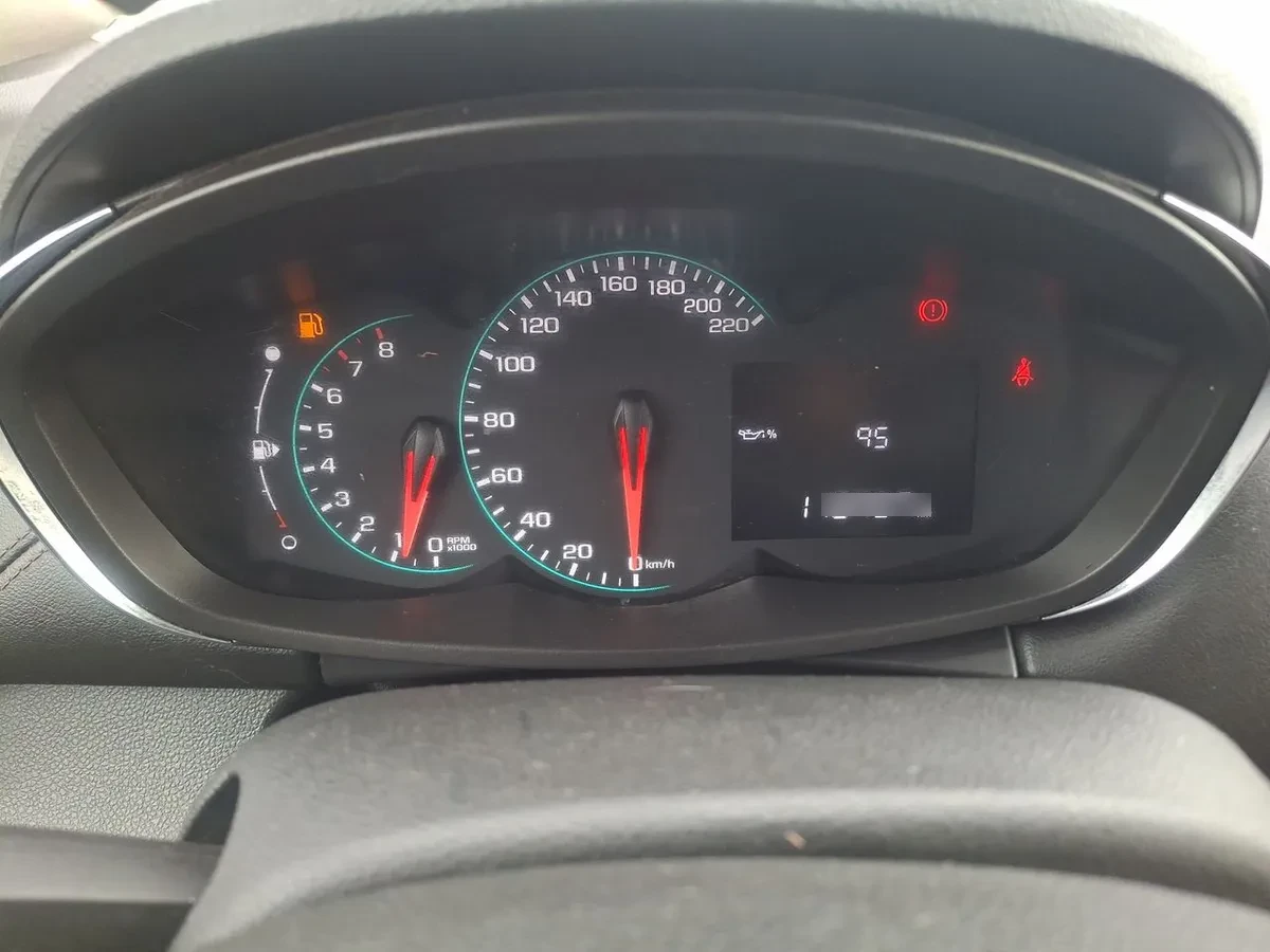 Chevrolet Tracker 1.8 Ls Fwd E5 Mt 5p año 2019
