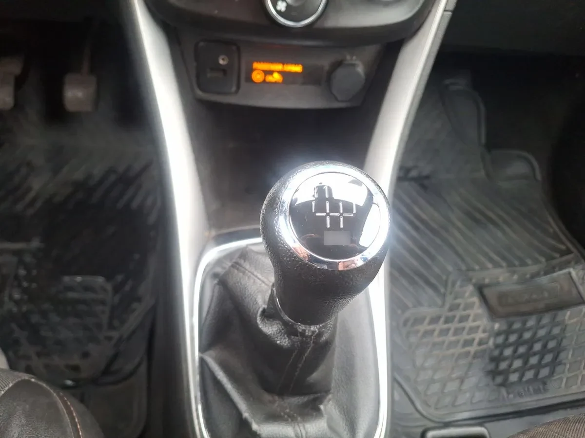 Chevrolet Tracker 1.8 Ls Fwd E5 Mt 5p año 2019