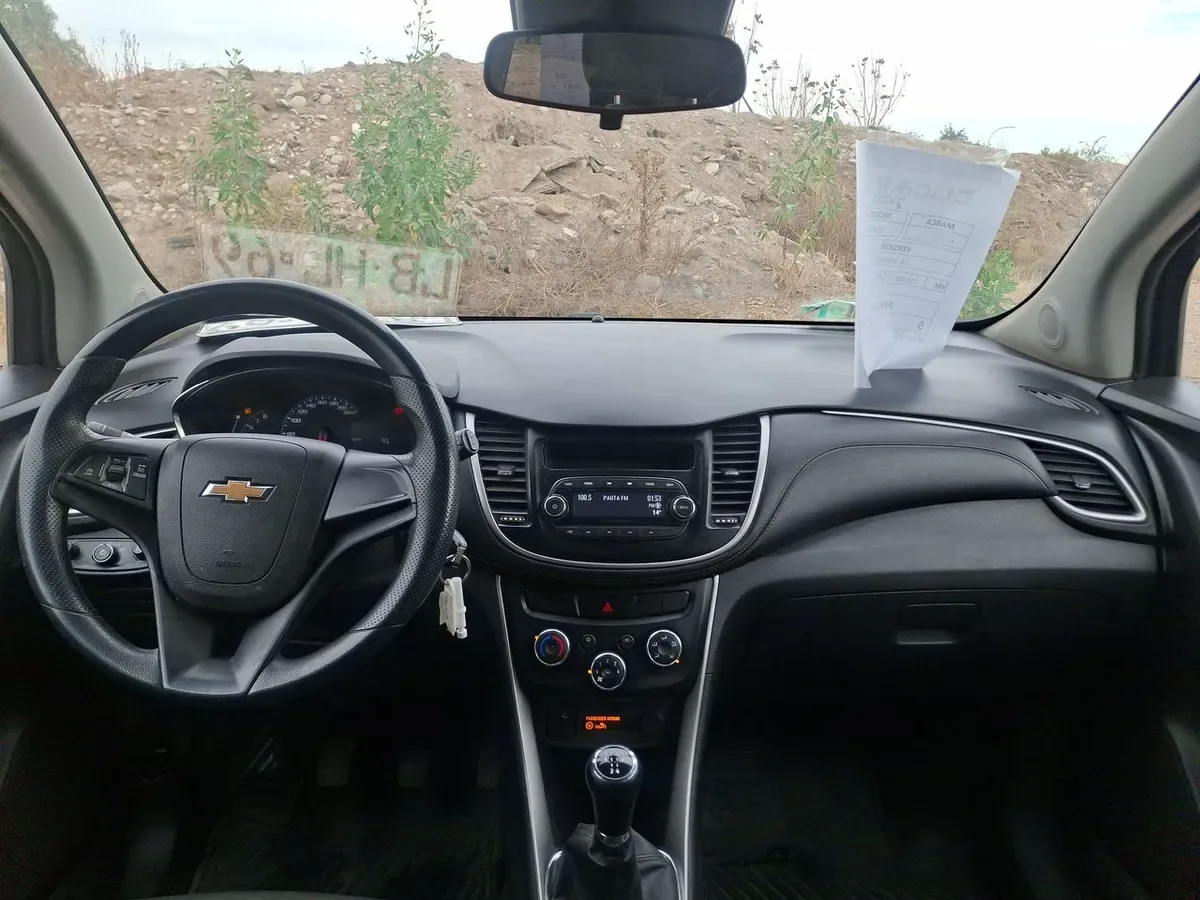Chevrolet Tracker 1.8 Ls Fwd E5 Mt 5p año 2019