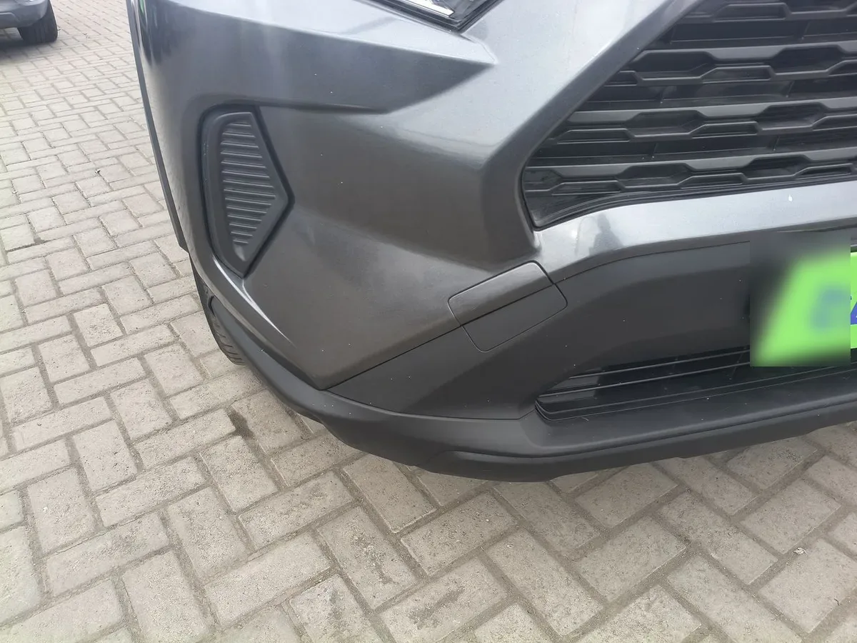 Toyota Rav 4 2.0 Le 4x2 Mt 5p año 2022