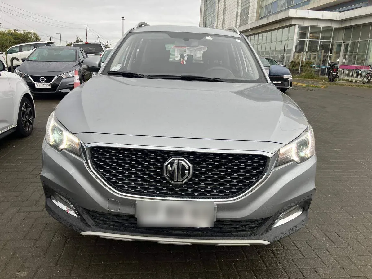 MG Mg Zs 1.5 Std 4x2 Mt 5p año 2023