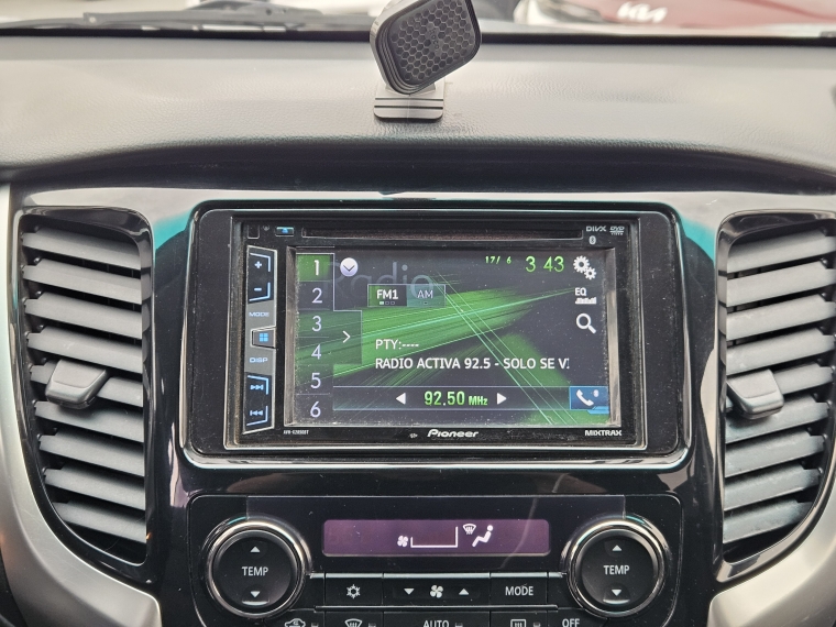 Mitsubishi Montero Sport Mt 4x2 2.4 año 2017