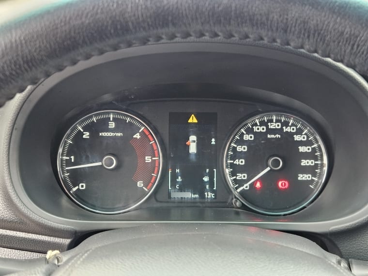 Mitsubishi Montero Sport Mt 4x2 2.4 año 2017