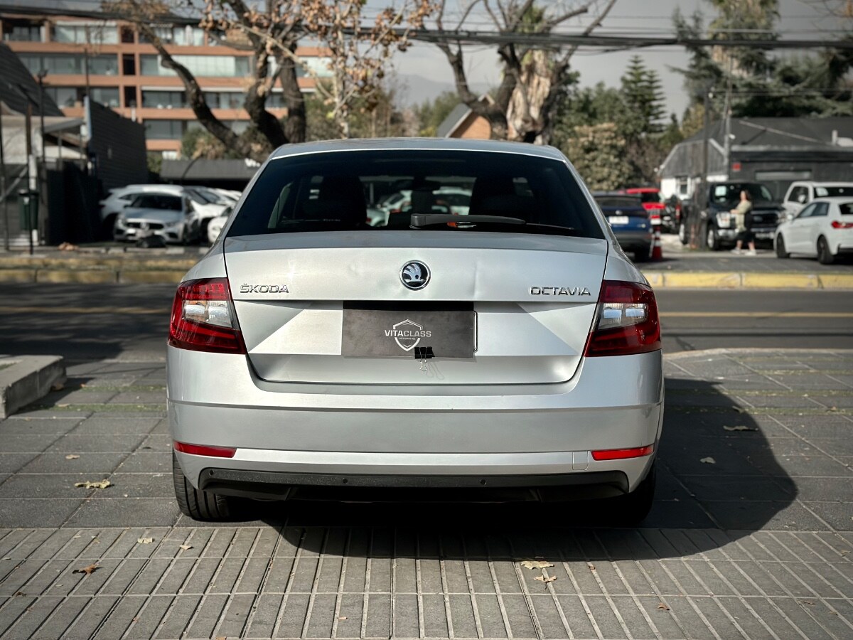 Skoda Octavia Ambiente año 2019