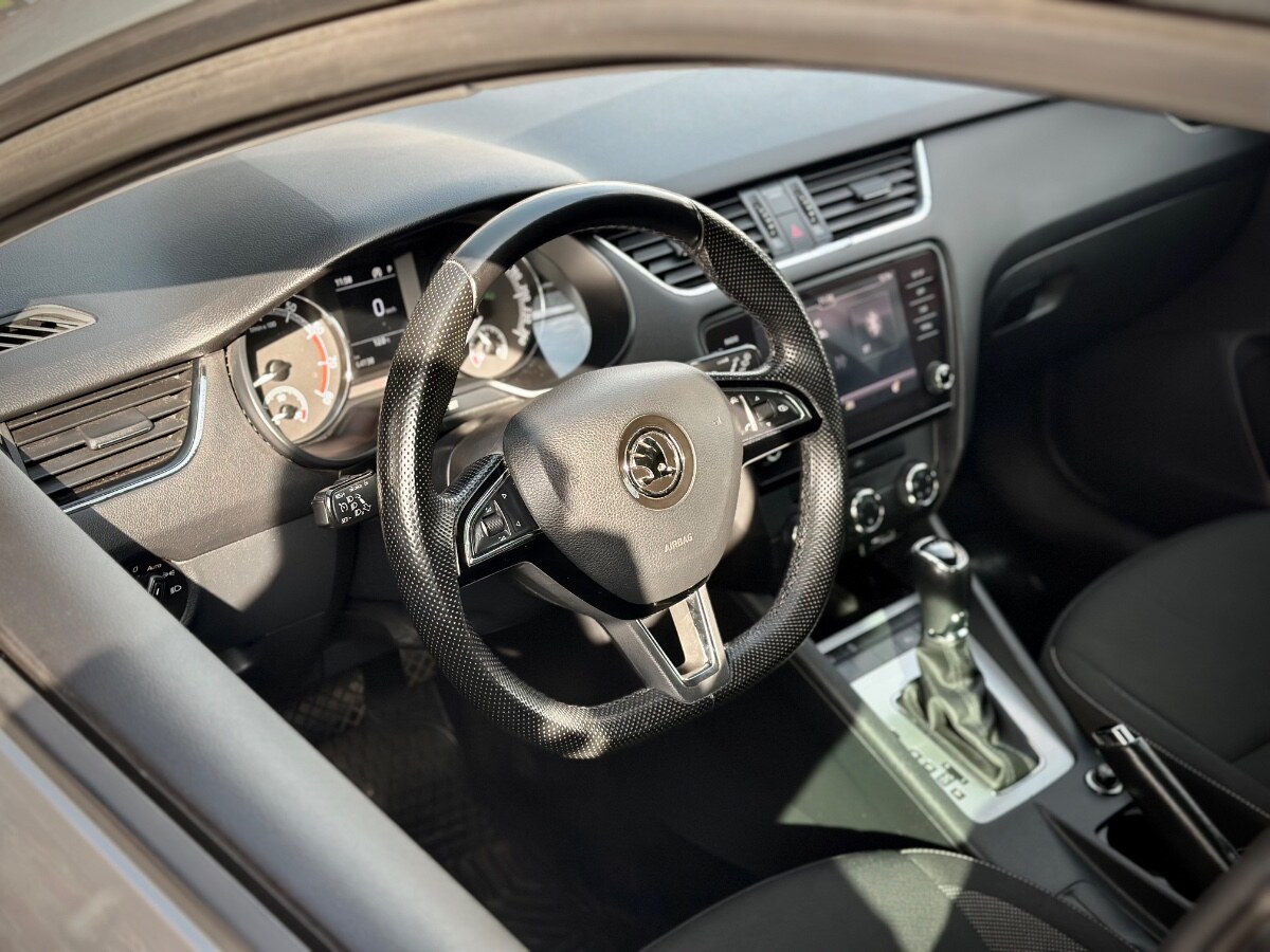 Skoda Octavia Ambiente año 2019