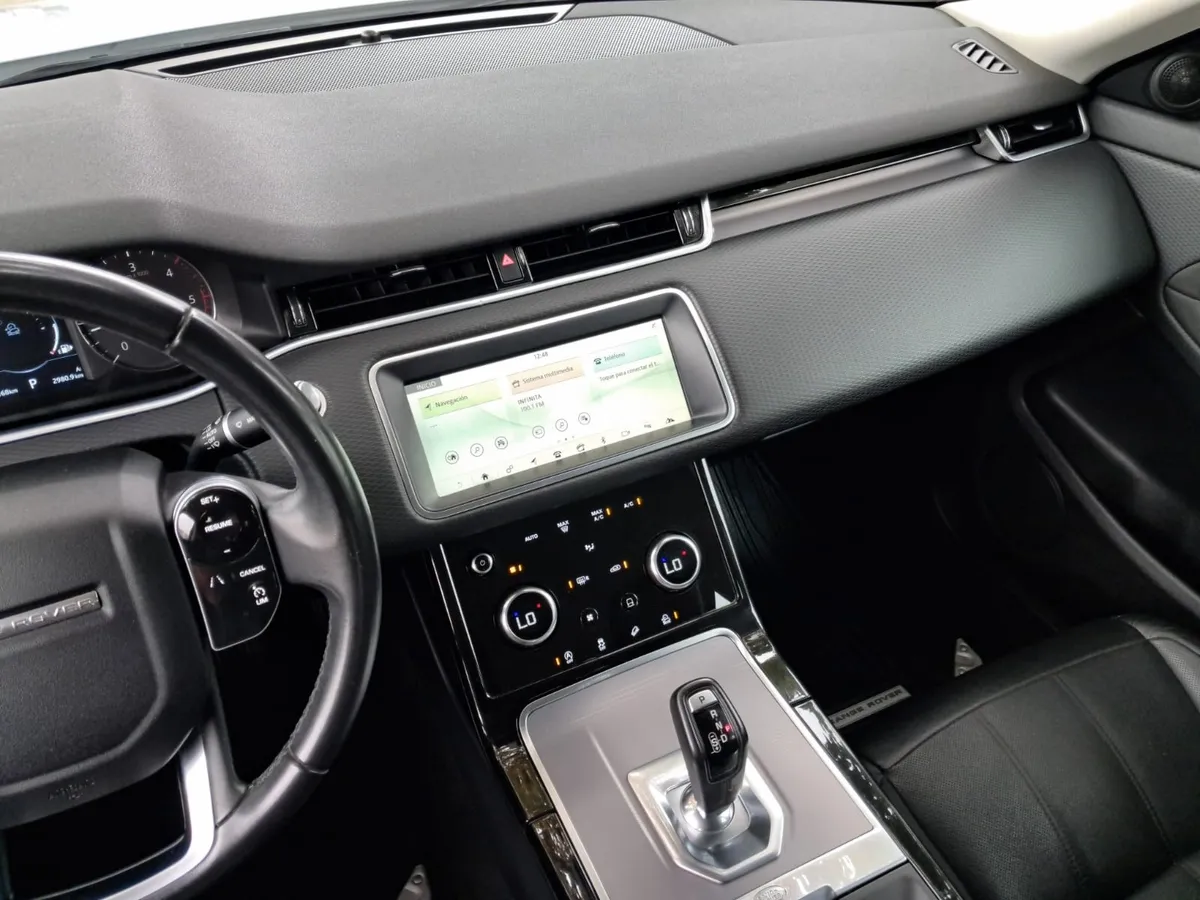 LAND ROVER EVOQUE 2.0 Id S At 4x4 Diesel año 2020