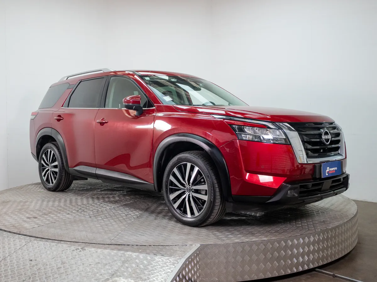 Nissan Pathfinder Pathfinder 3.5 Advance At año 2023