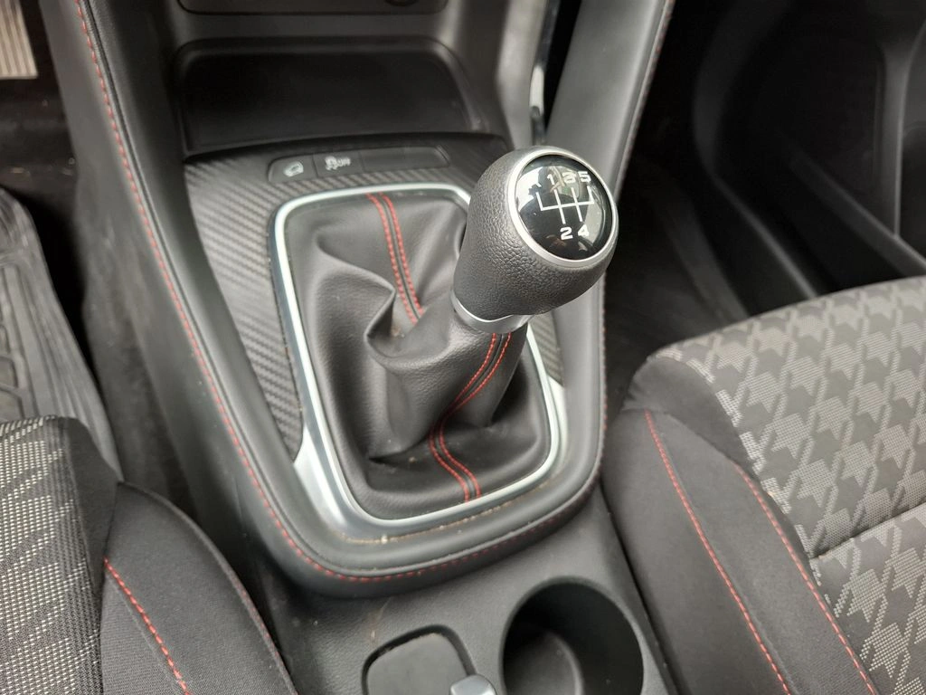 MG Zx Comfort año 2024