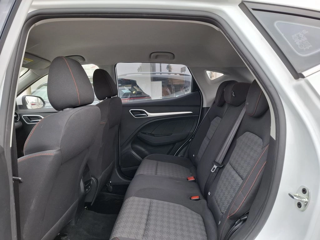MG Zx Comfort año 2024