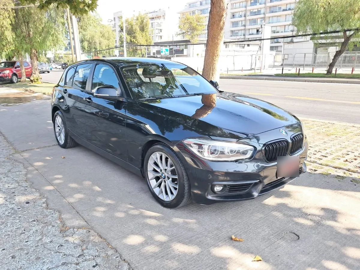 BMW 118 1.5 I 5 Puertas At año 2019