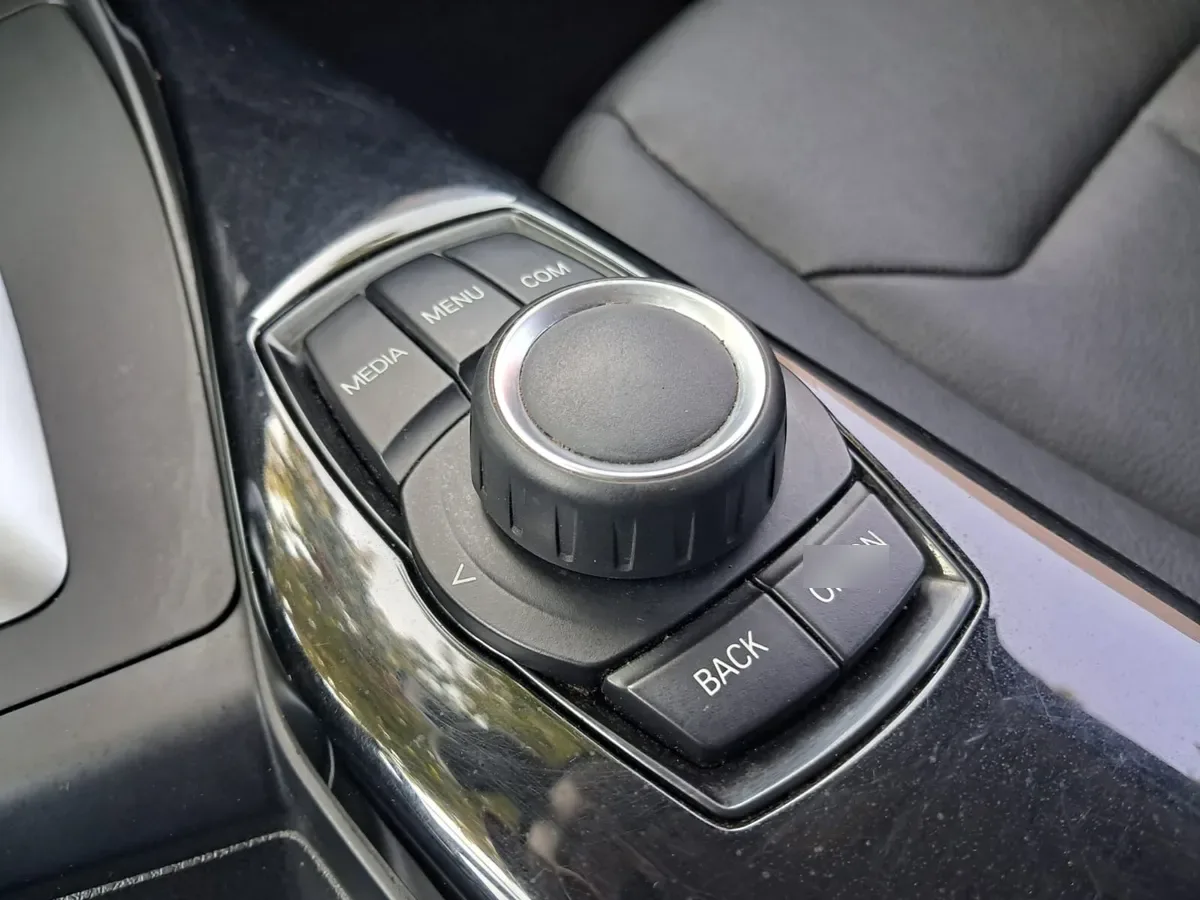 BMW 118 1.5 I 5 Puertas At año 2019