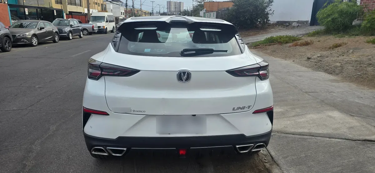 Changan UNI-T 1.5 Elite At año 2024