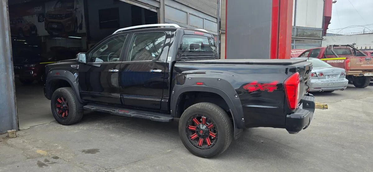 FOTON G7 2.0 Ultimate At 4x4 Diesel año 2025