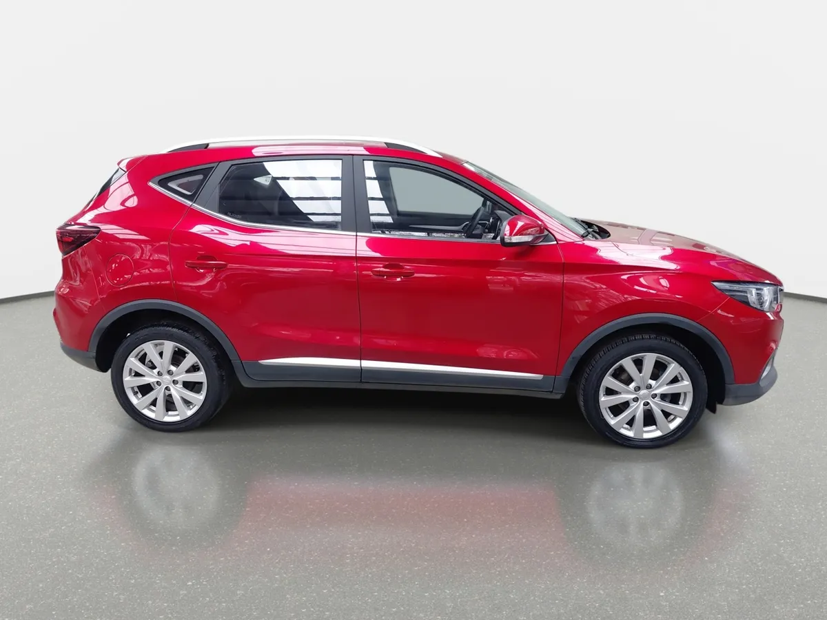 MG Mg Zs 1.5 Std 4x2 At 5p año 2022