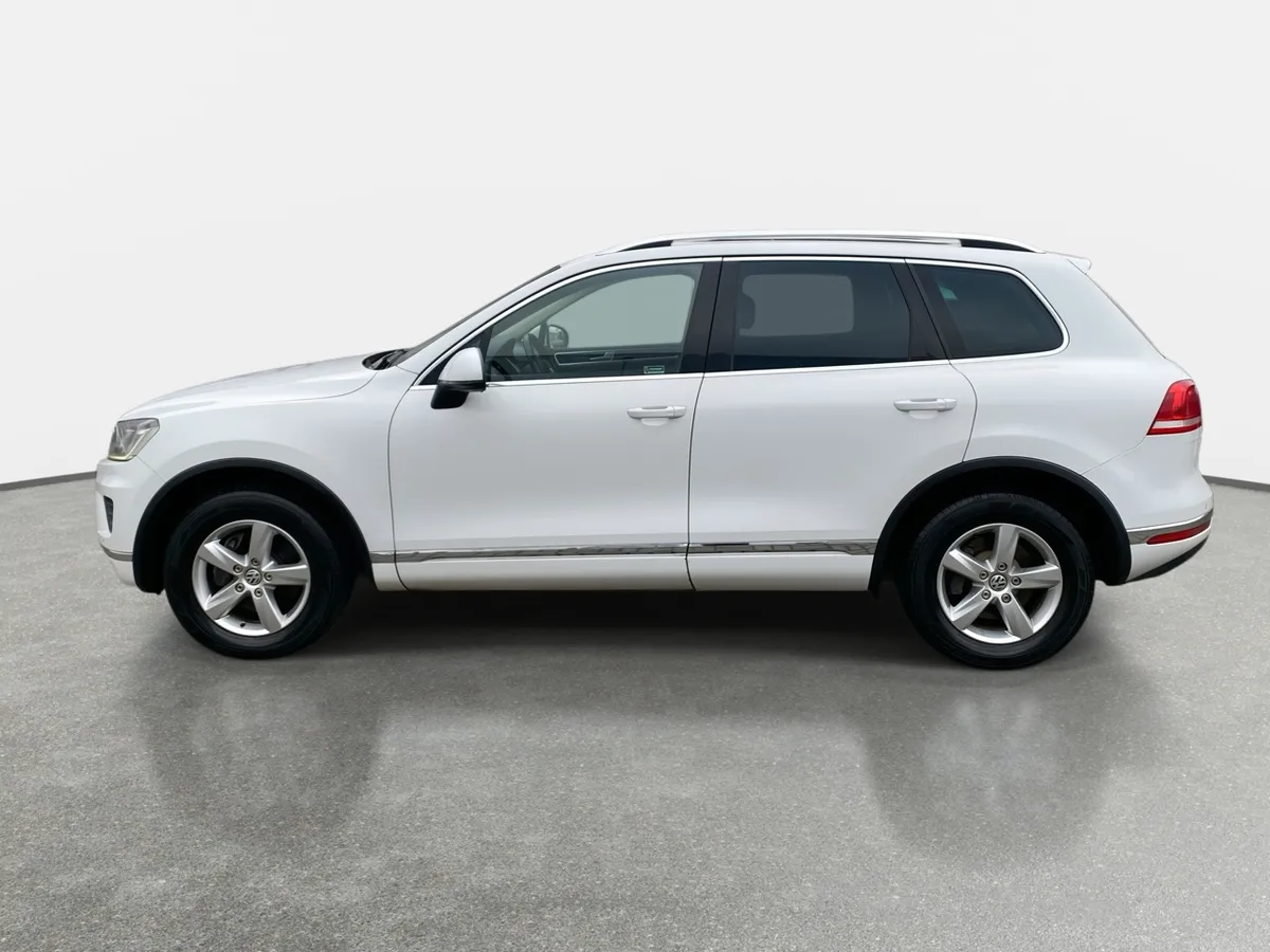 Volkswagen Touareg 3.0 V6 Tdi Diesel 4x4 Nav At 5p año 2016