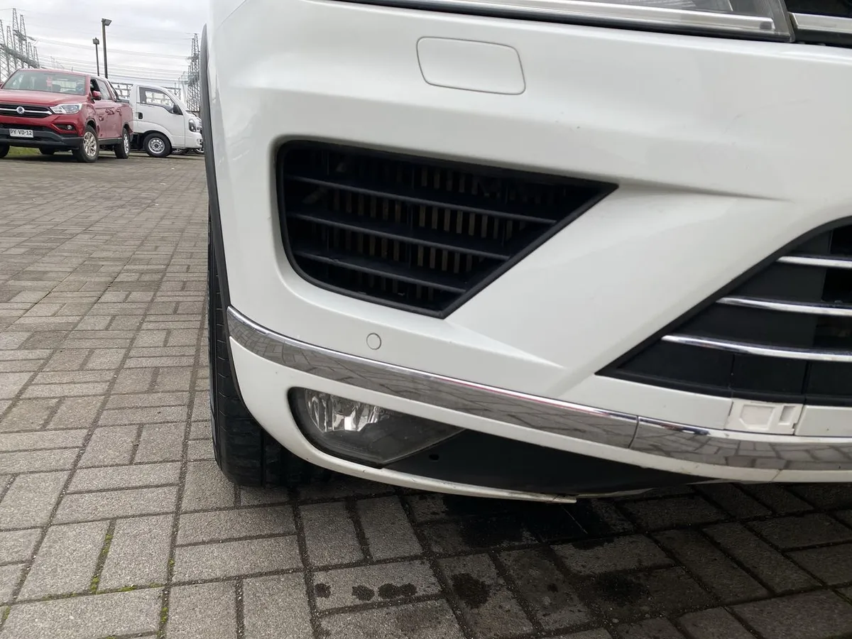 Volkswagen Touareg 3.0 V6 Tdi Diesel 4x4 Nav At 5p año 2016