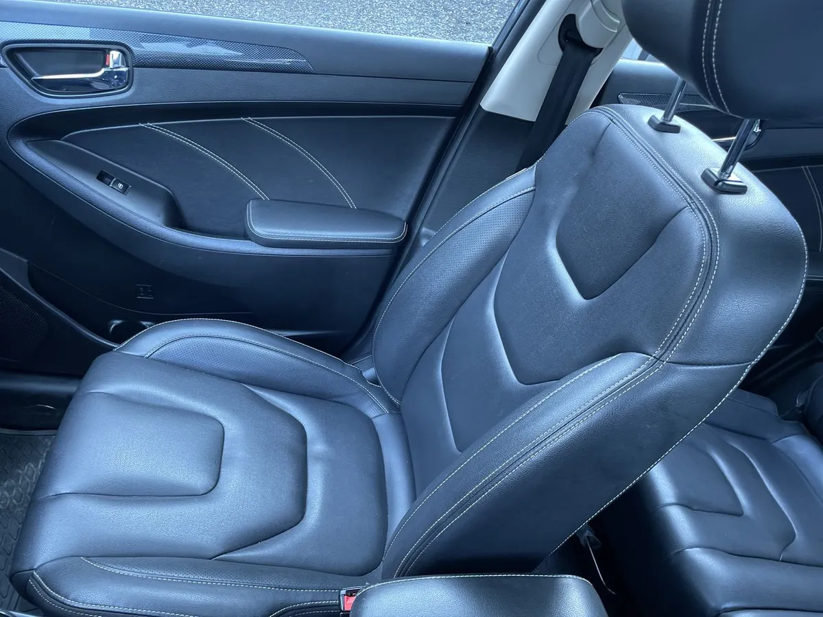 DFSK 580 1.8 Comfort 4x2 Mt 5p año 2024