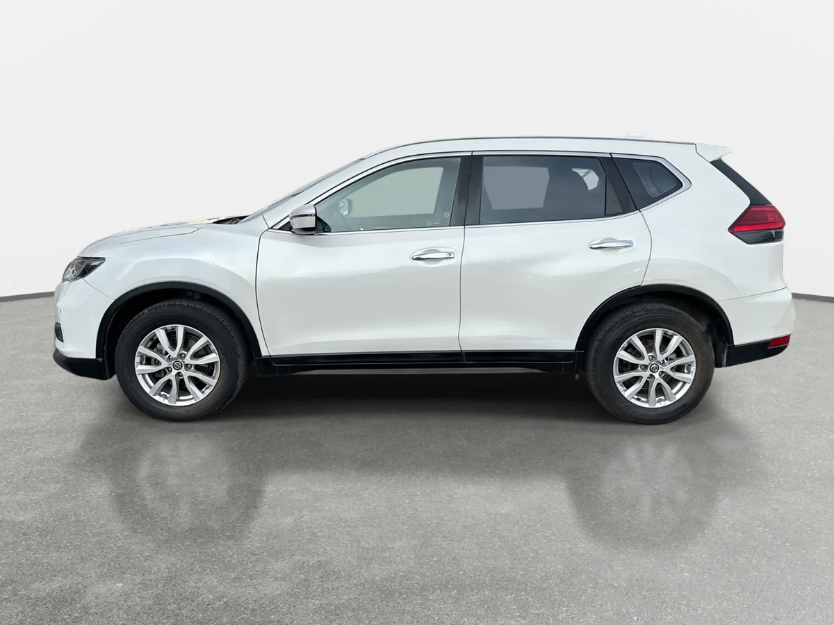 Nissan X-Trail 2.5 Sense 4x2 2row Cvt At 5p año 2020