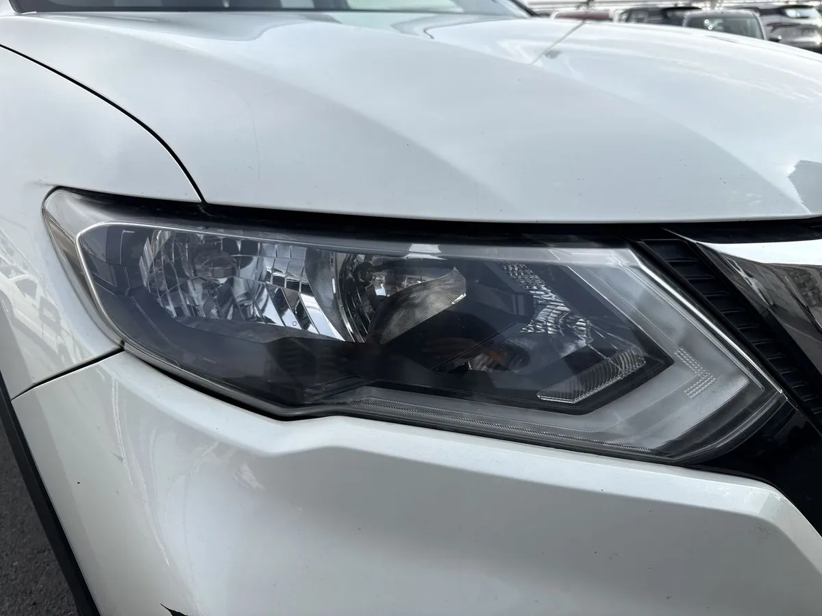 Nissan X-Trail 2.5 Sense 4x2 2row Cvt At 5p año 2020
