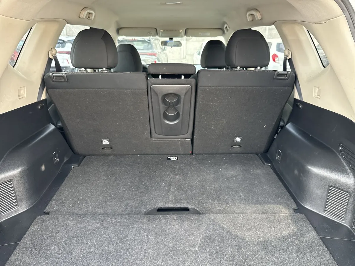 Nissan X-Trail 2.5 Sense 4x2 2row Cvt At 5p año 2020