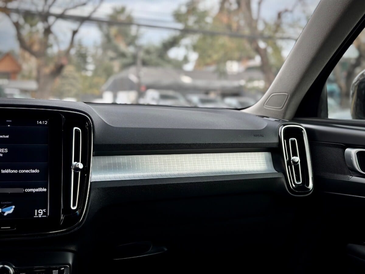 Volvo Xc40 T4 Plus año 2022