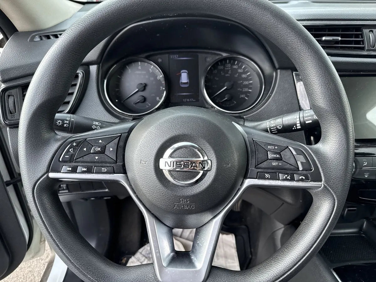 Nissan X-Trail 2.5 Sense 4x2 2row Cvt At 5p año 2020