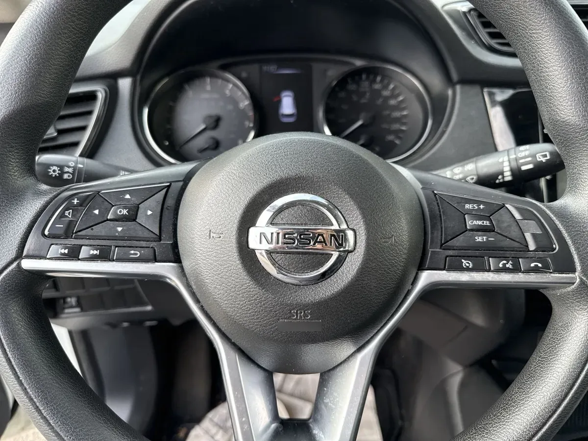 Nissan X-Trail 2.5 Sense 4x2 2row Cvt At 5p año 2020