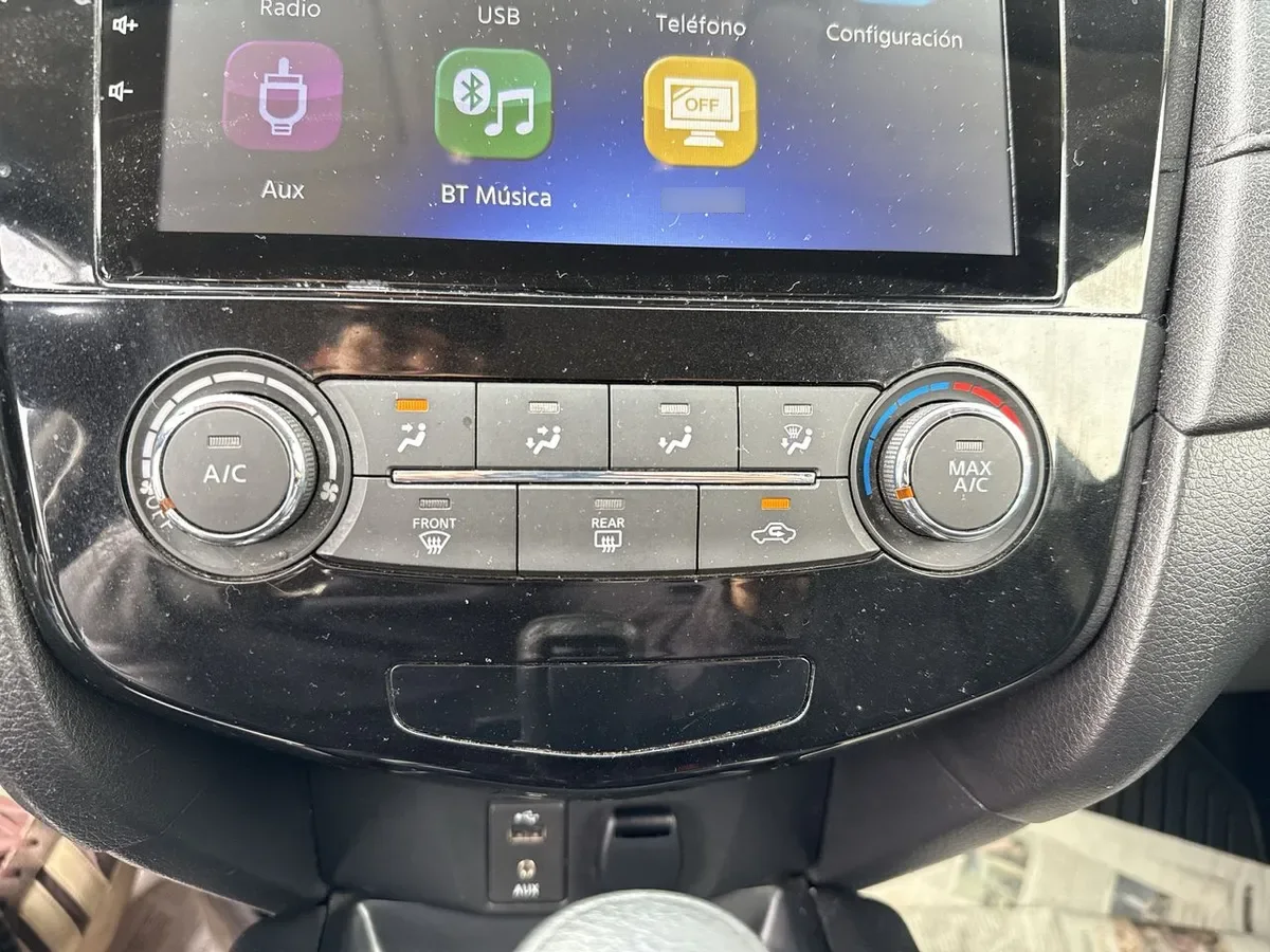 Nissan X-Trail 2.5 Sense 4x2 2row Cvt At 5p año 2020