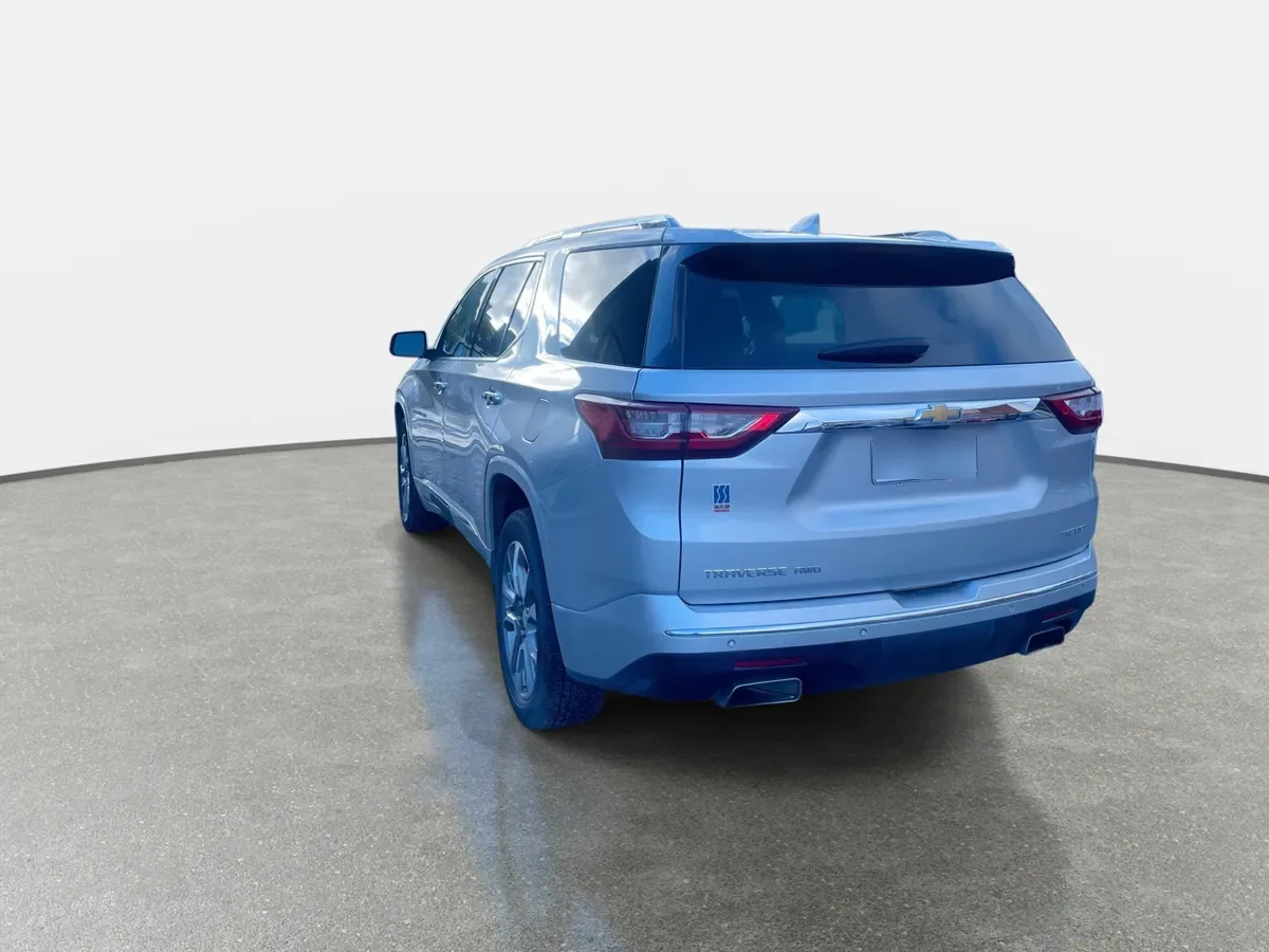 Chevrolet Traverse 3.6l Premier Awd Ii At 5p año 2022