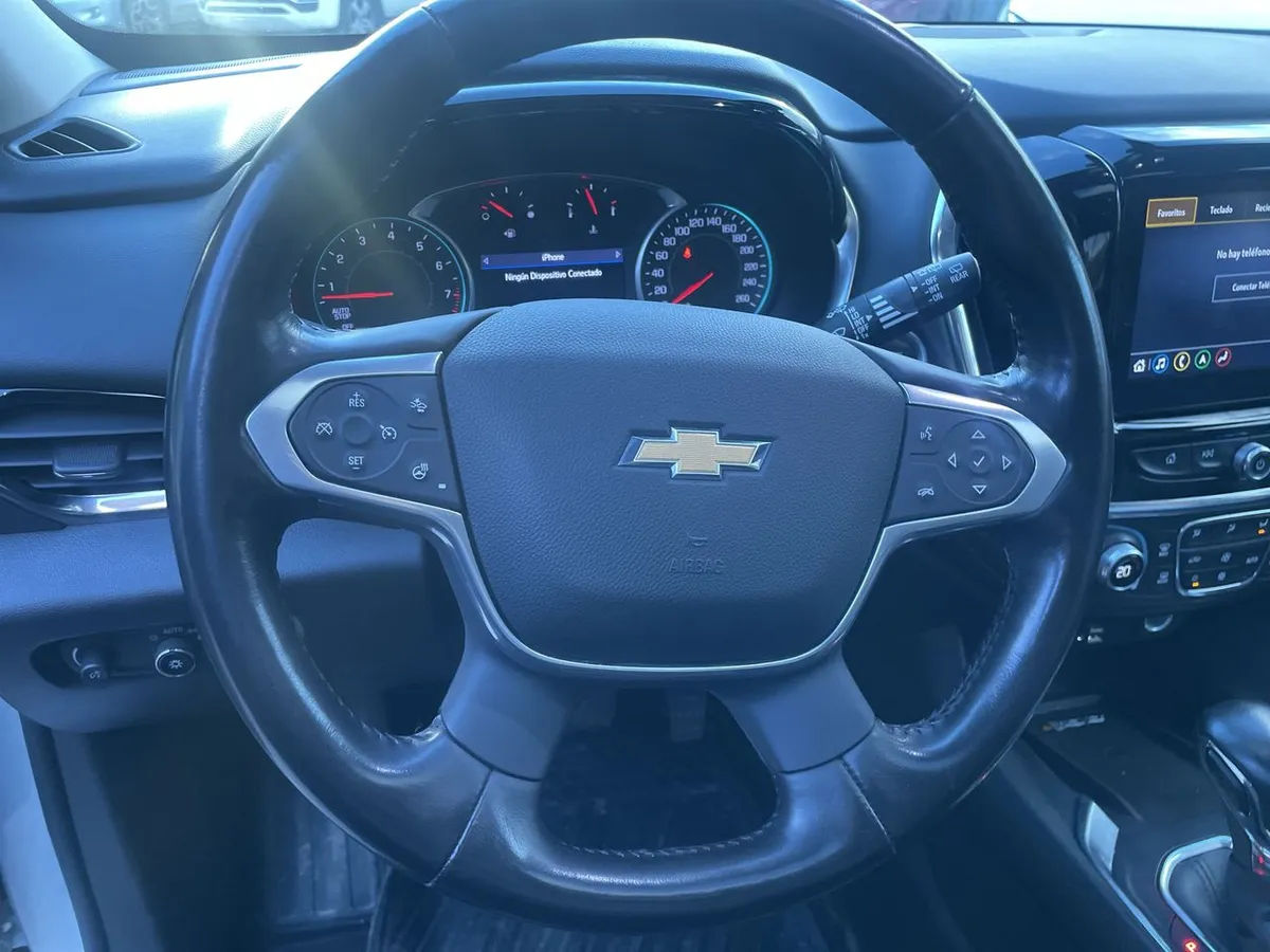 Chevrolet Traverse 3.6l Premier Awd Ii At 5p año 2022