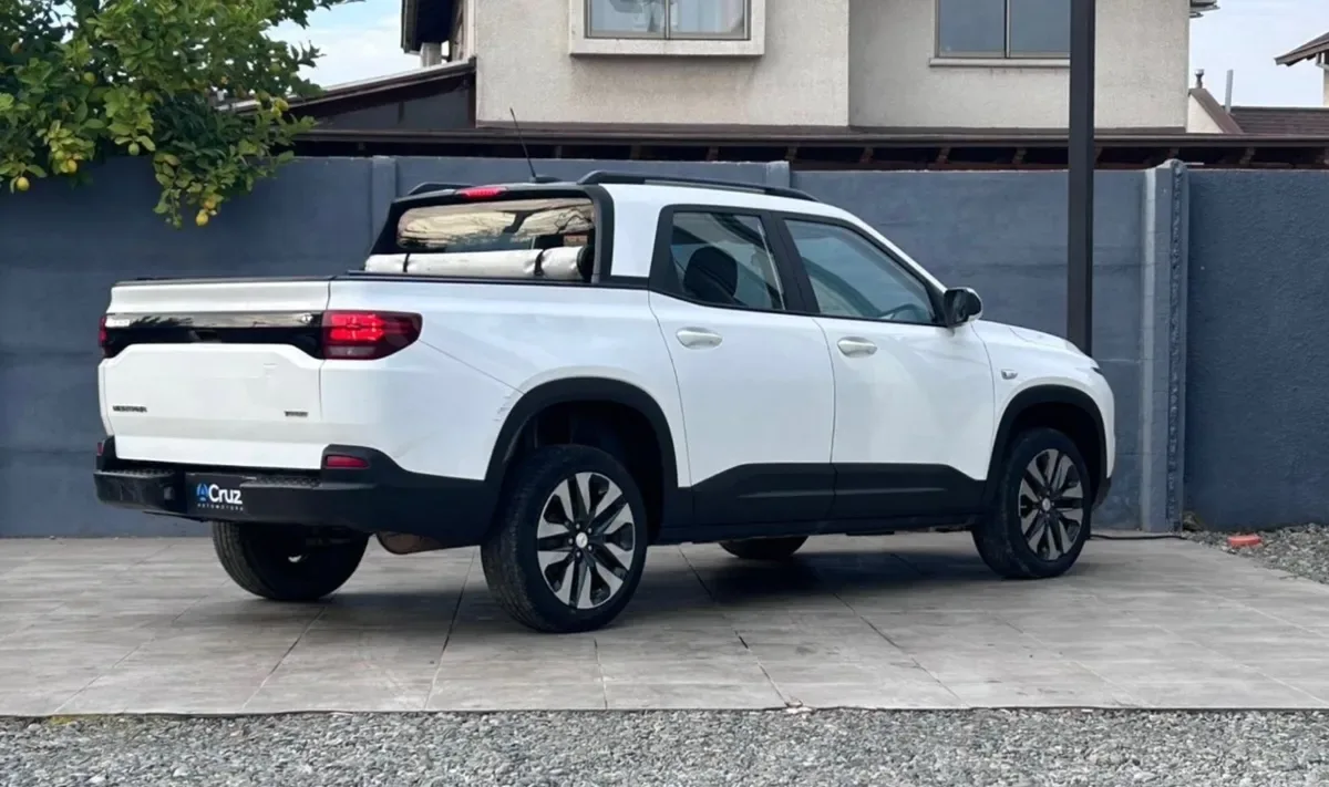 CHEVROLET MONTANA 1.2 Premier At año 2024