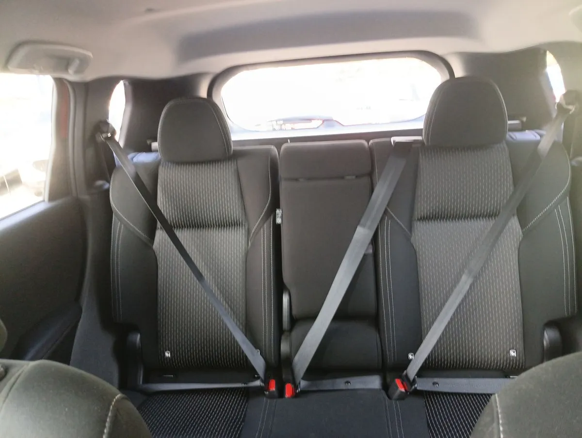 Mitsubishi Outlander 2.5 Gl N 4x2 At 5p año 2024