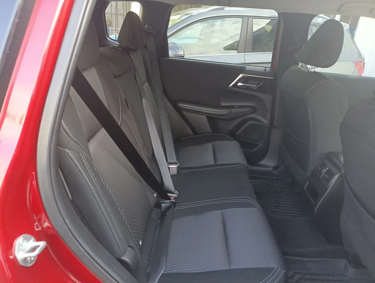 Mitsubishi Outlander 2.5 Gl N 4x2 At 5p año 2024