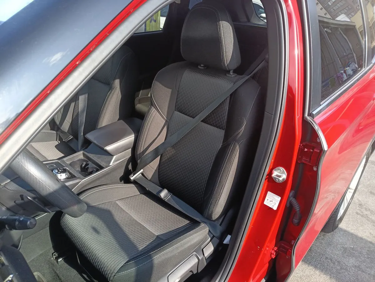 Mitsubishi Outlander 2.5 Gl N 4x2 At 5p año 2024