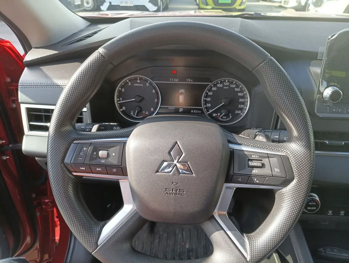 Mitsubishi Outlander 2.5 Gl N 4x2 At 5p año 2024