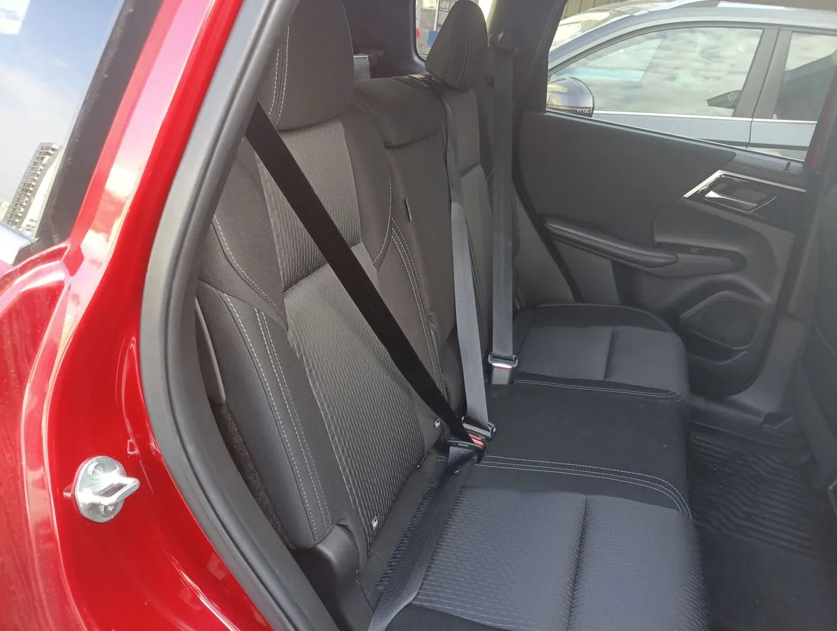 Mitsubishi Outlander 2.5 Gl N 4x2 At 5p año 2024