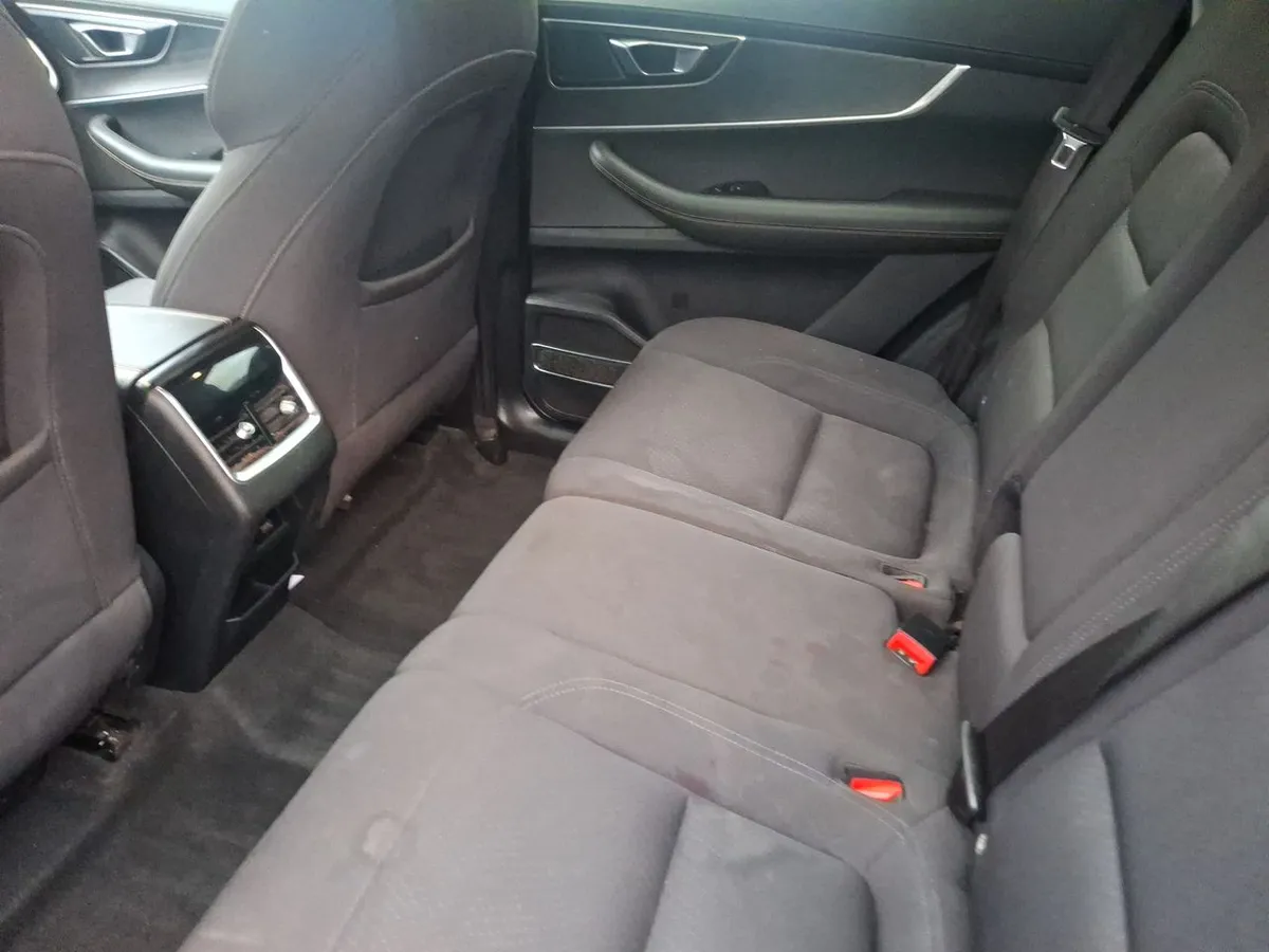 Chery Tiggo 8 1.5t Gl 4x2 Mt 5p año 2022