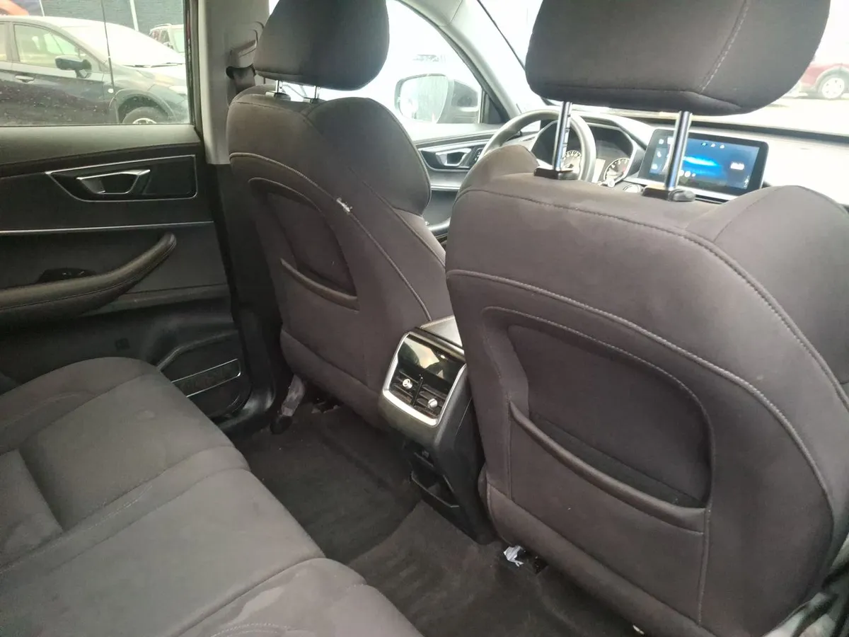Chery Tiggo 8 1.5t Gl 4x2 Mt 5p año 2022