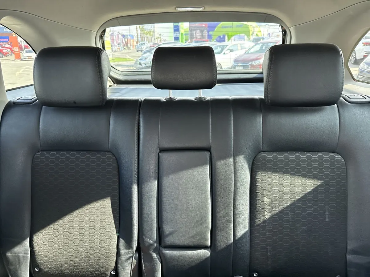 Chevrolet Captiva 2.4 Lt Fwd V Sa At6 5p año 2016