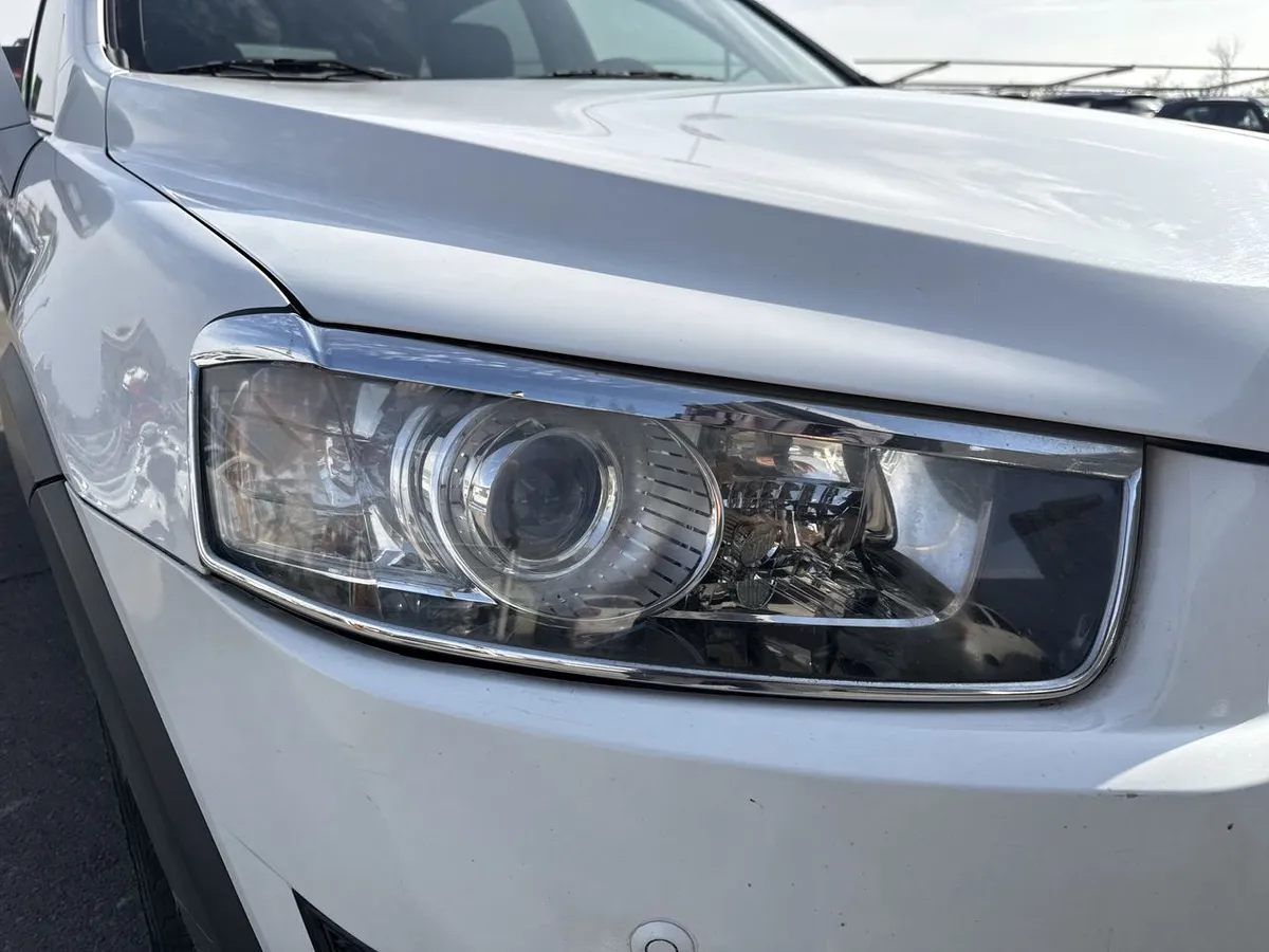 Chevrolet Captiva 2.4 Lt Fwd V Sa At6 5p año 2016